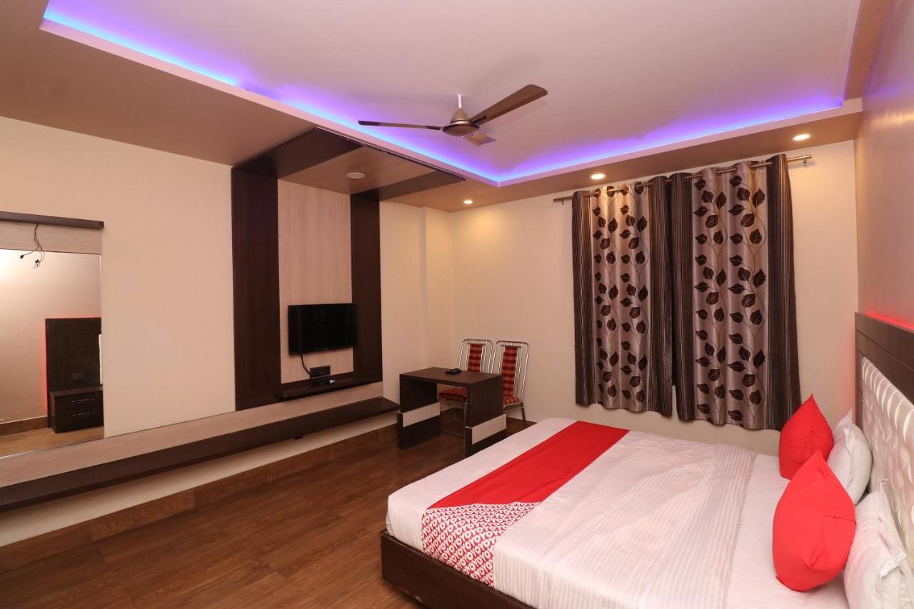 Oyo 33387 Laxmi Lawn And Resort Suite Lucknow Zewnętrze zdjęcie
